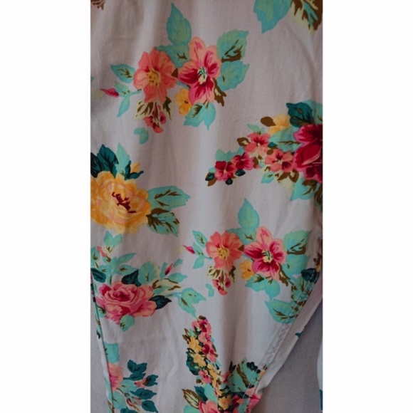 Vintage Soft Floral Metaphor Pants - Picture 5 of 5